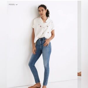 Madewell 10" High-Rise Roadtripper Authentic Jeans in Vinton Wash